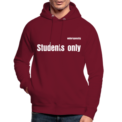 Männer Bio-Hoodie in Dunkelrot mit 'Students only' Schriftzug, lässiger stylischer Look.